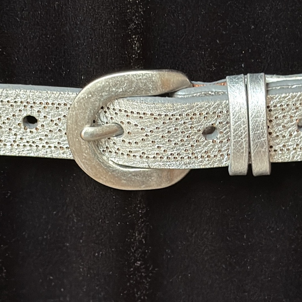 Fossil Silver Textured Leather Belt